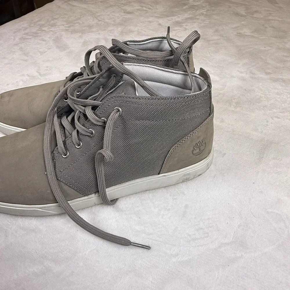 Timberland Groveton LTT Chukka Mens 10.5 Gray Nubuck Leather Sneakers A1G1F